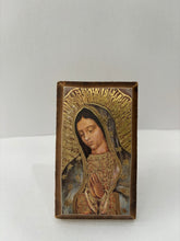 Cargar imagen en el visor de la galería, Virgen de Guadalupe mediana
